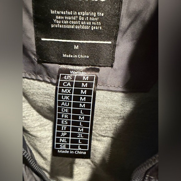 Men's Winter Quilted Vest Removable Hooded Sleeveless Puffer Vest Size M - Picture 7 of 13